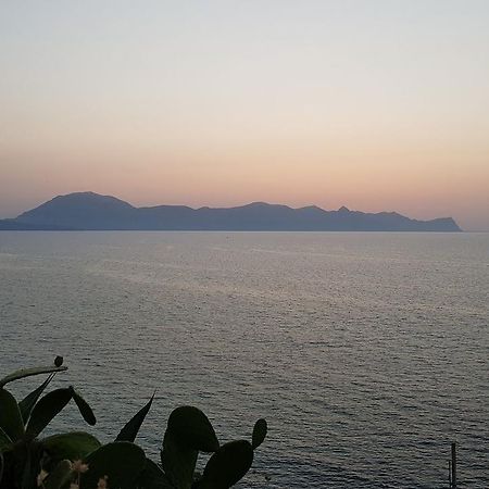 Stanze Del Mare Panzió Balestrate Kültér fotó
